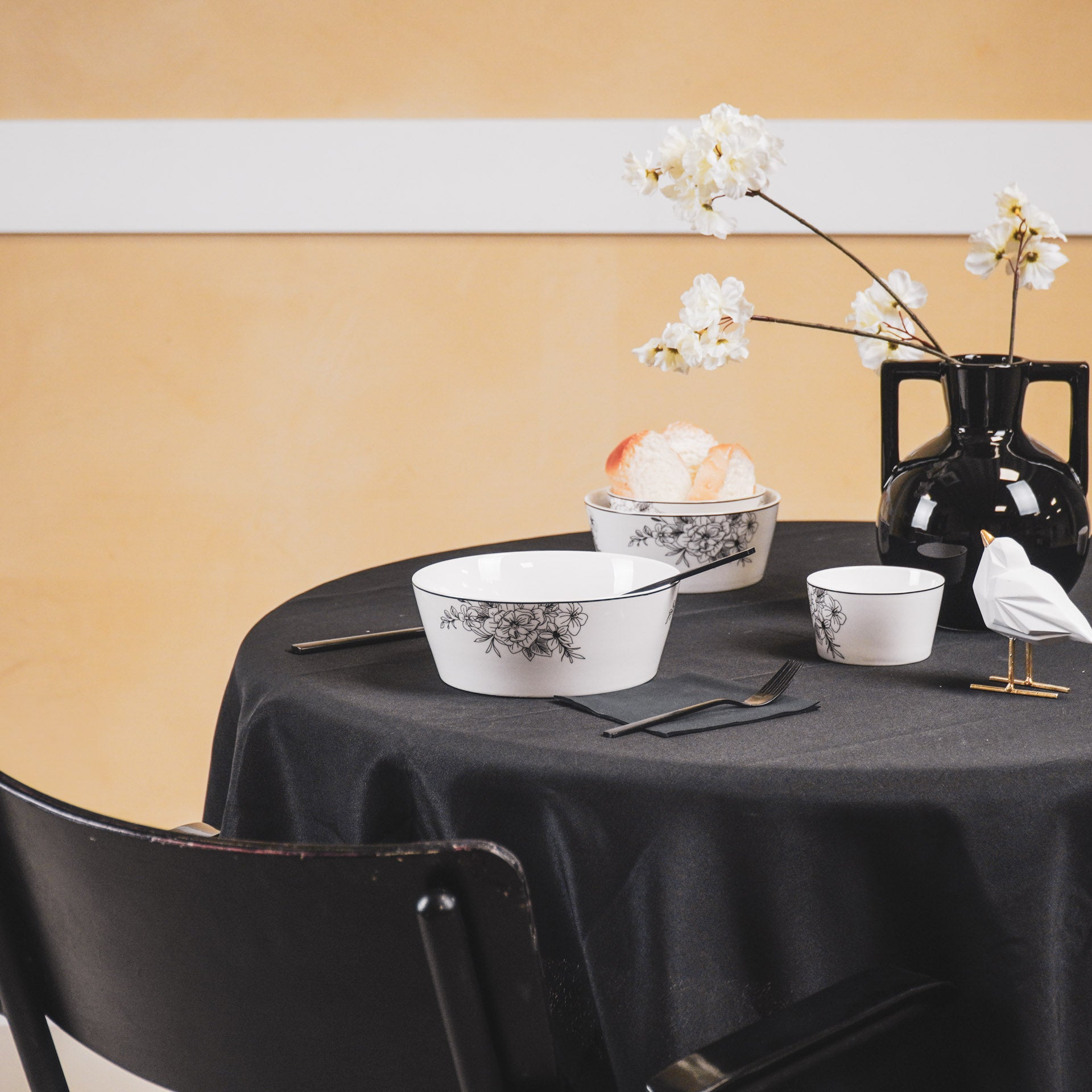 Schaal - Les Fleurs - Newbone China - 17,5x17,5x6,5cm
