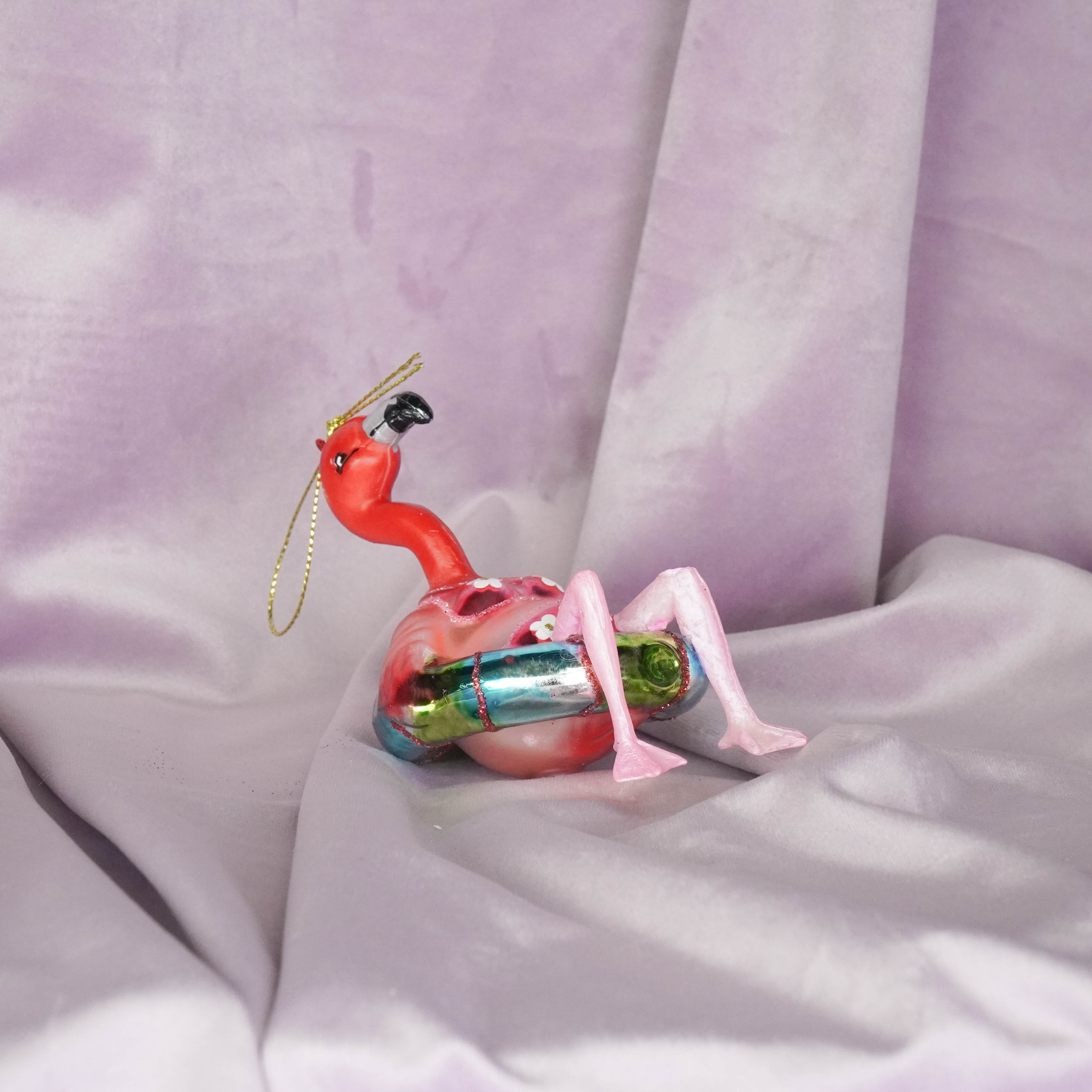 Kerstversiering - Kersthanger - Flamingo in bikini - Roze - Glas - 7,5x7,5x11,5cm