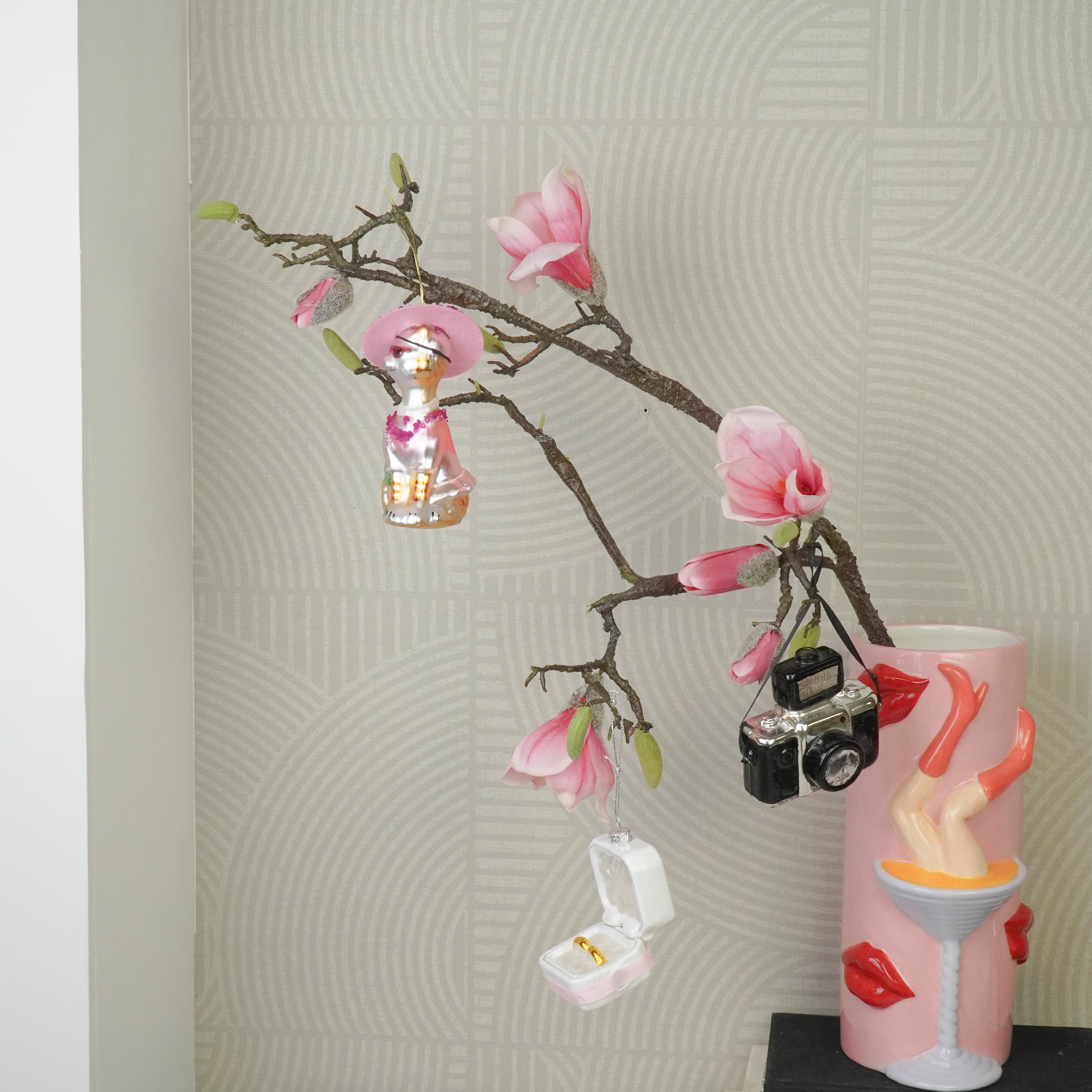 Kerstversiering - Kersthanger - Diva Kat - Wit/ Roze - Glas - 12x6x5cm