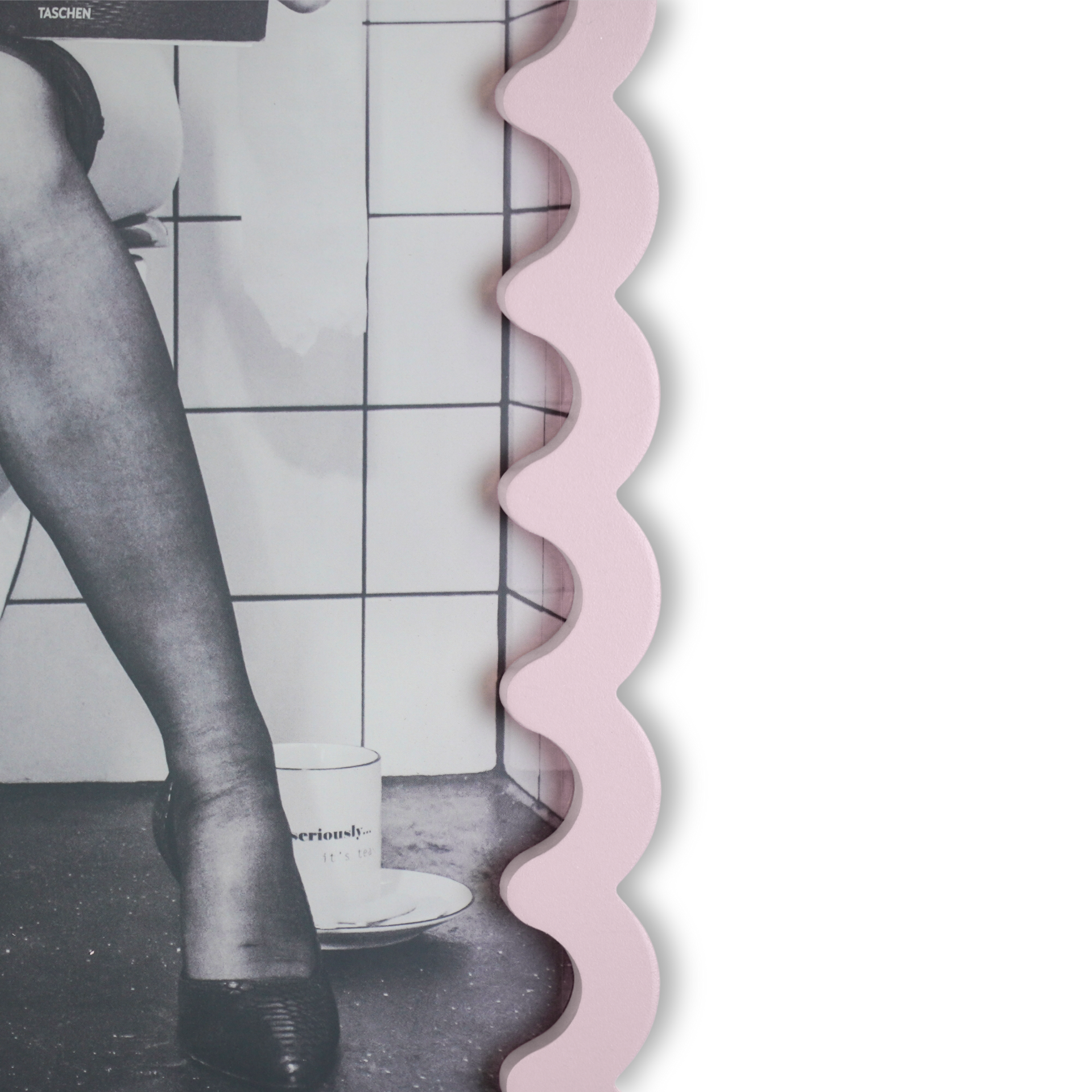 Fotolijst - Golvende Rand- MDF - Licht roze- 33x43x1.5cm