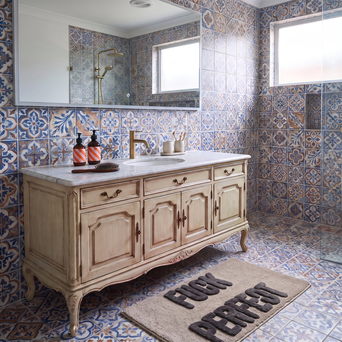 Badmat - Fuck Perfect - Katoen/ Polyester - Beige/Grijs - 80x50x1 cm