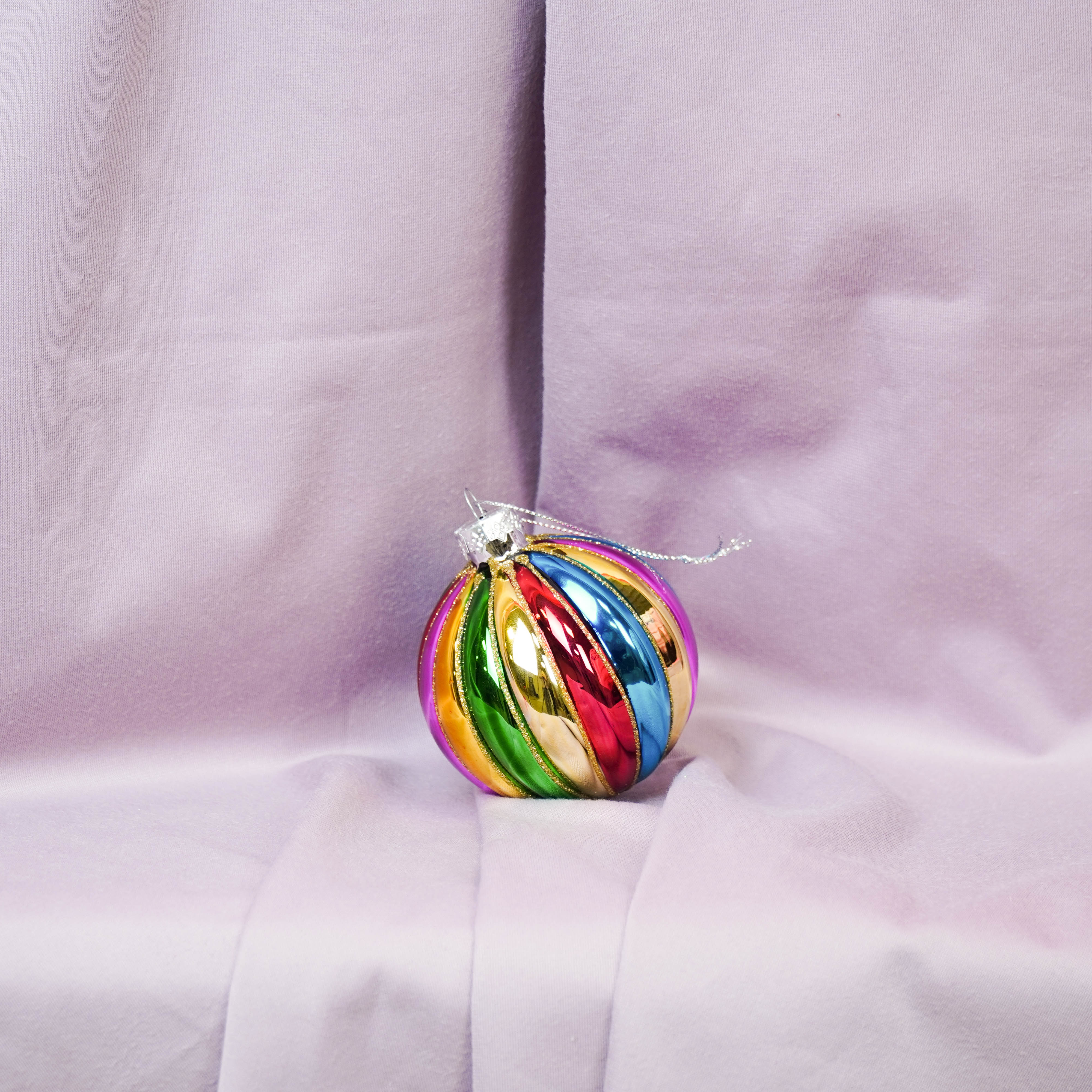 Kerstversiering - Kersthanger - Rond - Glas - Gekleurd - 8x8cm