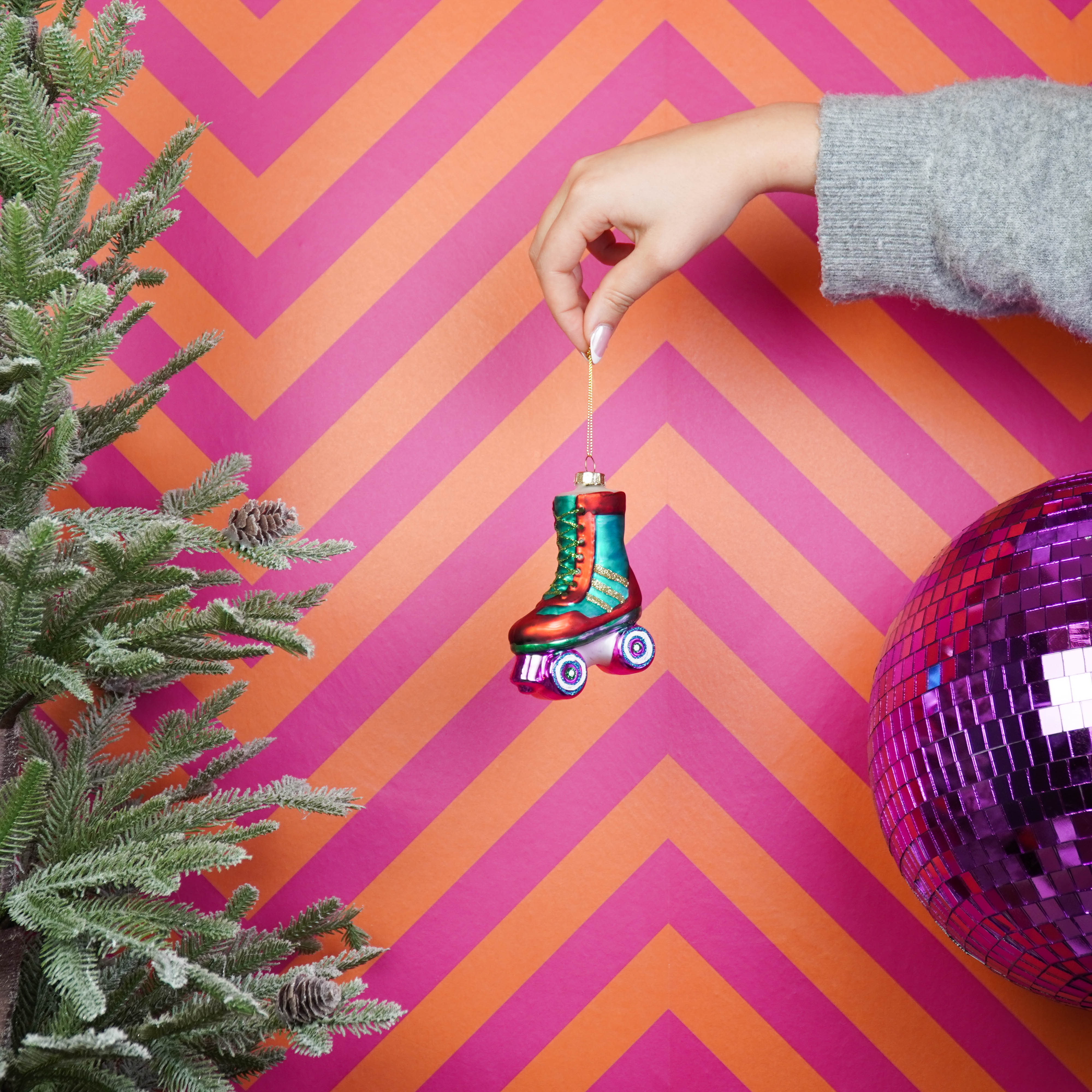 Kerstversiering - Kersthanger - Rolschaatsen - Glas - Meerkleurig -  8,5x3,5x11cm