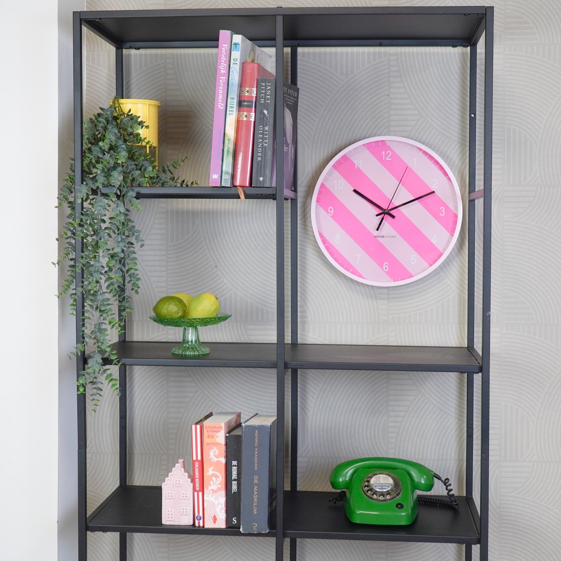 Klok - Wandklok - Streep Patroon - Roze- 34x4x34cm