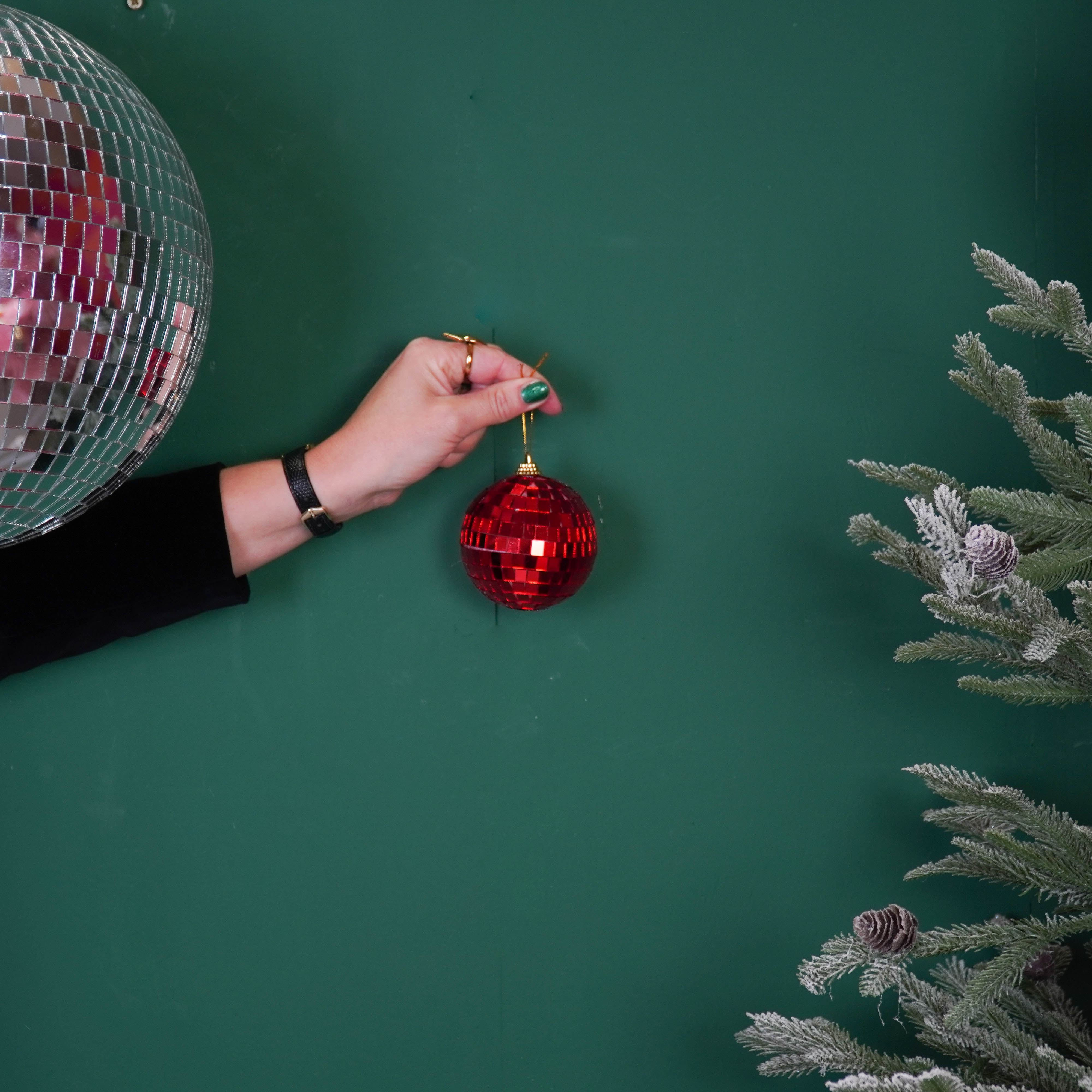 Kerstversiering -  Kersthanger - Discobal - Foam - Rood - 8x8x8cm