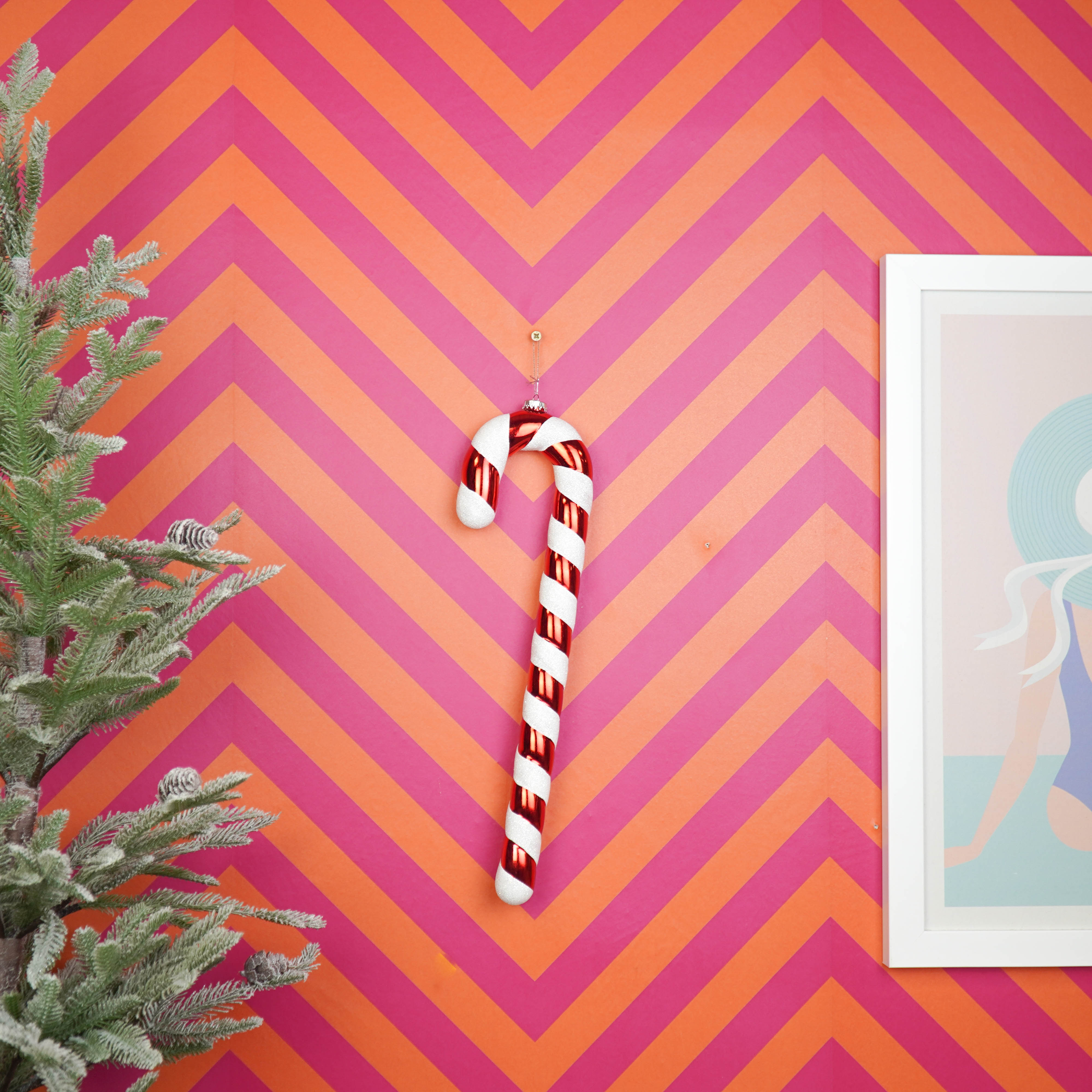 Kerstversiering -  Zuurstok -  Kunststof -  Rood/ Wit - 11x3x42 cm