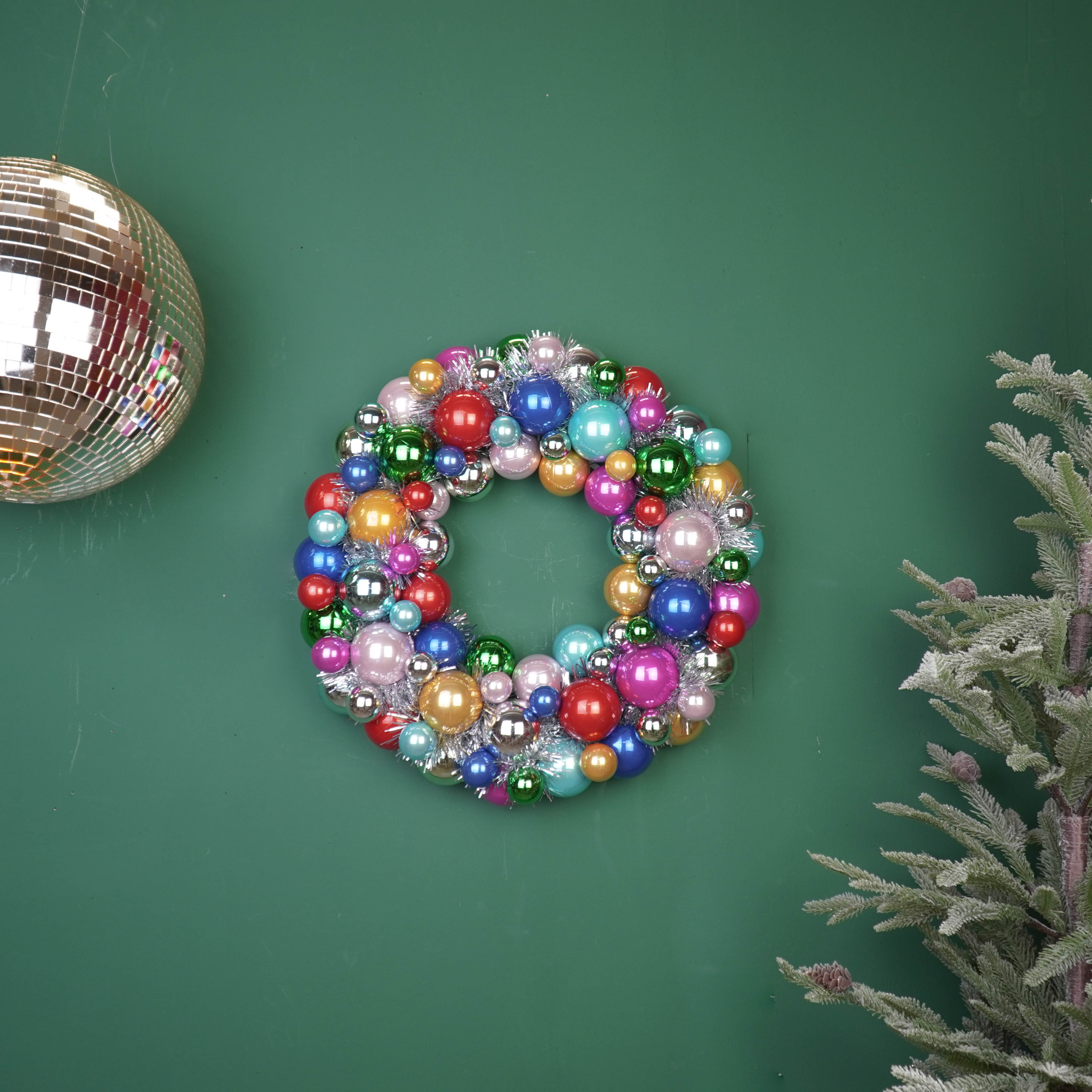 Kerstversiering -  Kerst Krans Kerstballen -  Kunststof -  Multicolour - 34x10 cm