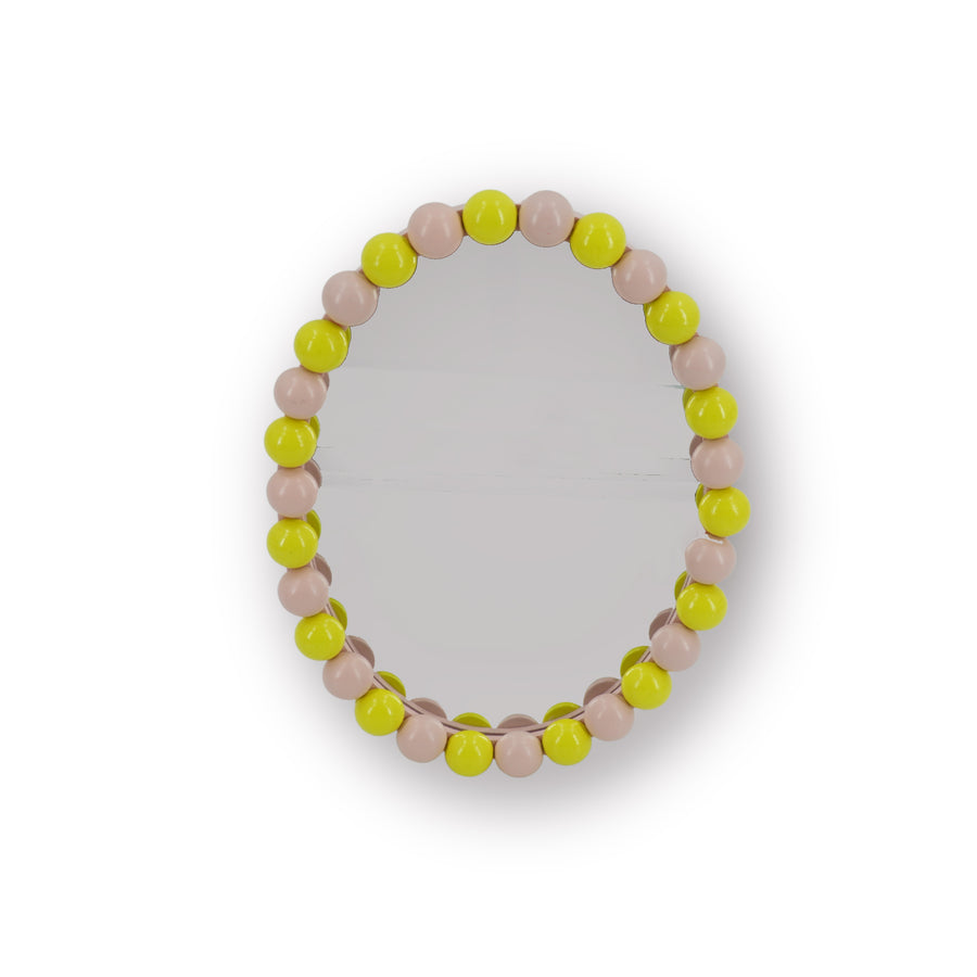 Spiegel - Wandspiegel met Bolletjesrand - MDF/ Glas - Lichtroze/ Geel - 29x22.5cm
