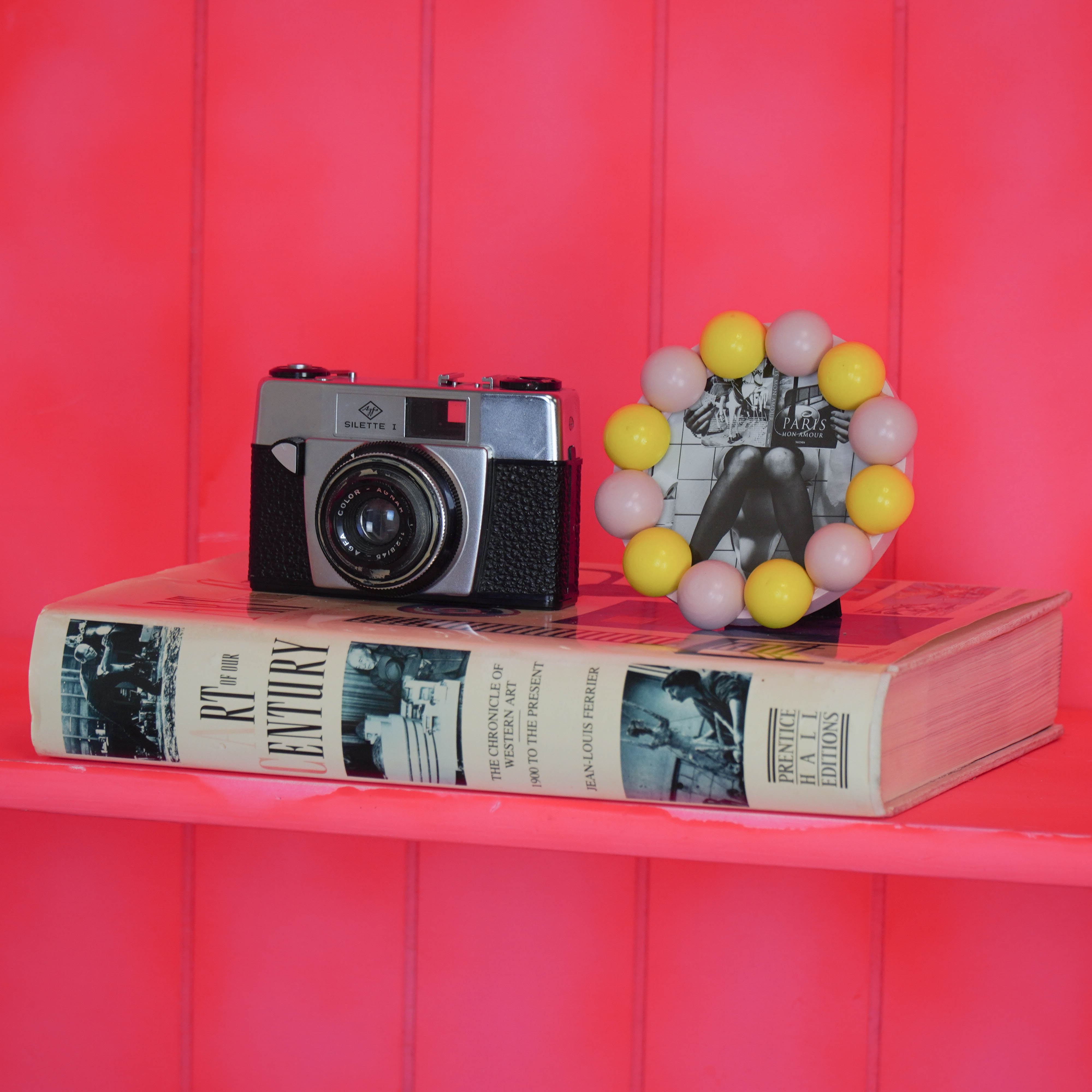 Fotolijst - Rond met Bolletjes Rand - MDF - Licht Roze/ Geel - 14.5x14.5cm