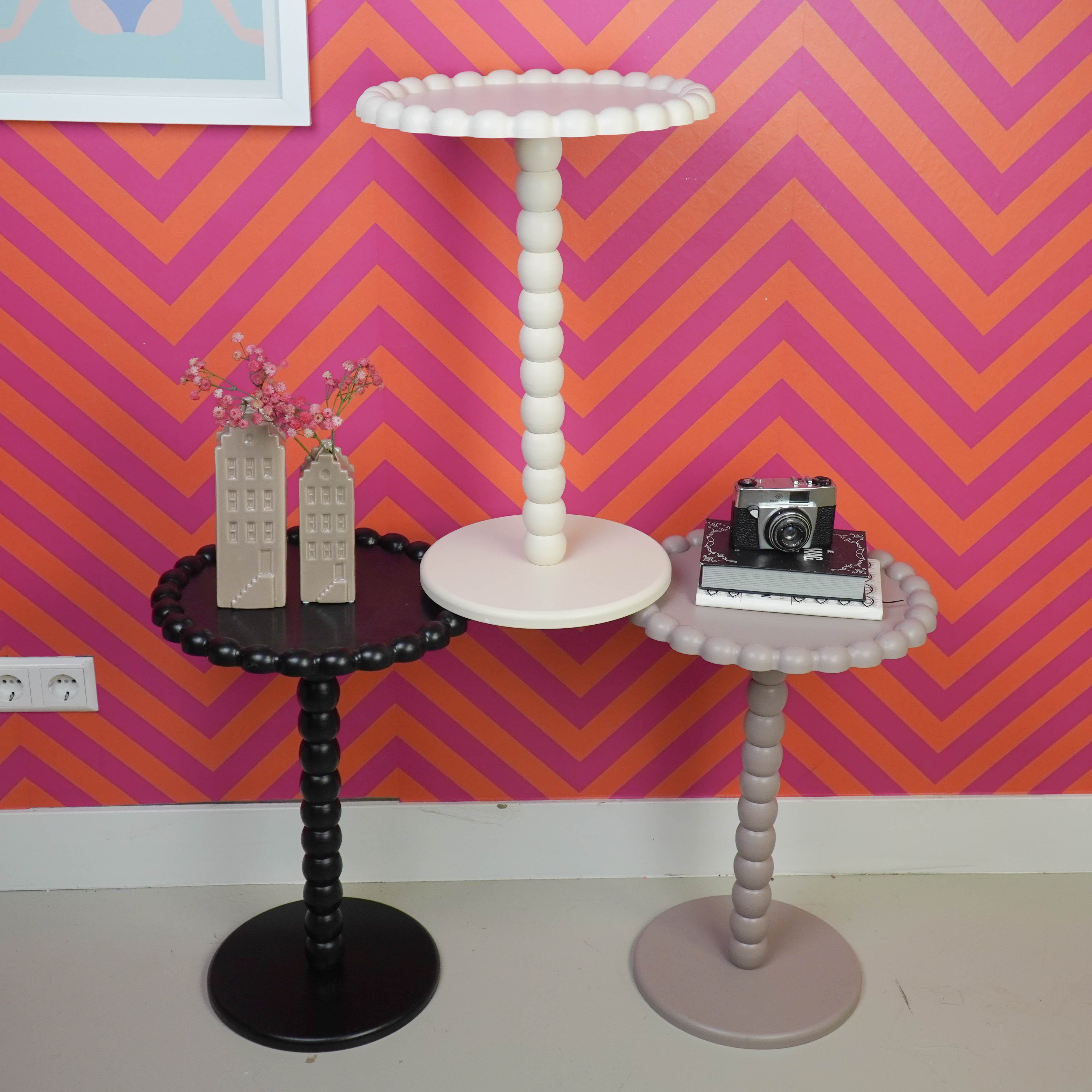 Side table - Round Side Table with Bobble Edge and Leg - MDF - Taupe - 38X55cm