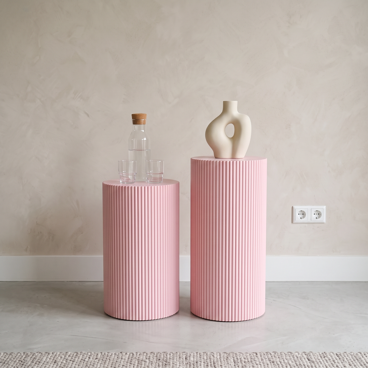Bijzettafel Rond – Geribbelde Cilinder – MDF – Licht Roze – 30x54cm